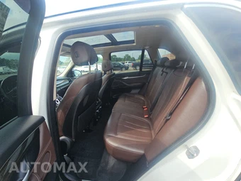 2016 BMW X5 Sports Activity Vehicle xDrive35i - miniatura 13
