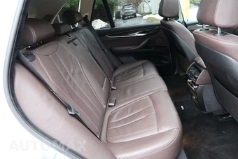 2016 BMW X5 Sports Activity Vehicle xDrive35i - miniatura 42