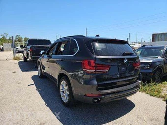 2016 BMW X5 Sports Activity Vehicle xDrive35i - miniatura 3