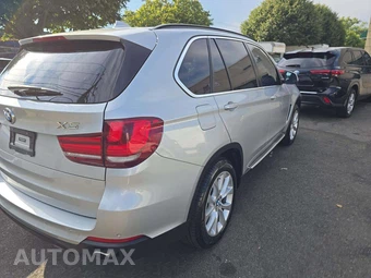 2016 BMW X5 Sports Activity Vehicle xDrive35i - miniatura 3