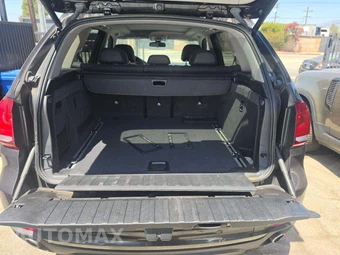 2016 BMW X5 Sports Activity Vehicle xDrive35i - miniatura 14