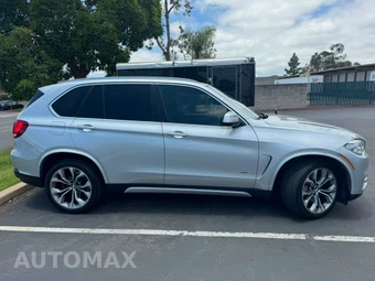 2016 BMW X5 Sports Activity Vehicle xDrive50i LUXURY LINE - miniatura 4