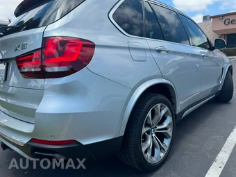 2016 BMW X5 Sports Activity Vehicle xDrive50i LUXURY LINE - miniatura 5