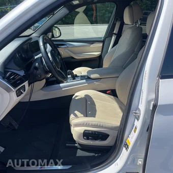 2016 BMW X5 Sports Activity Vehicle xDrive50i M SPORT LINE - miniatura 10