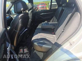 2016 BMW X5 Sports Activity Vehicle xDrive50i M SPORT LINE - miniatura 13