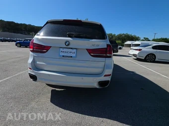 2016 BMW X5 Sports Activity Vehicle xDrive50i M SPORT LINE - miniatura 4