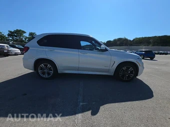 2016 BMW X5 Sports Activity Vehicle xDrive50i M SPORT LINE - miniatura 5