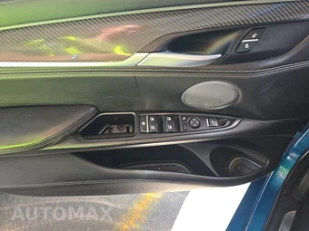 2016 BMW X6 M Sports Activity Vehicle - miniatura 9