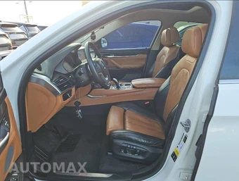 2016 BMW X6 Sports Activity Vehicle xDrive35i XLINE - miniatura 4