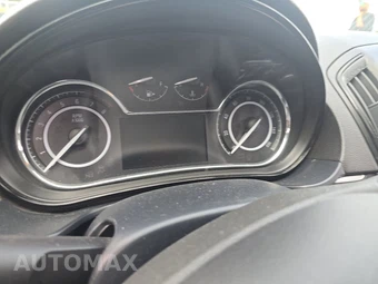 2016 Buick Regal 1SL – miniatura 12