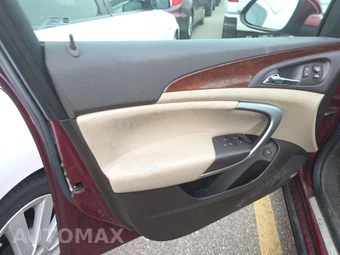 2016 Buick Regal Premium II 1SP - miniatura 9