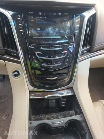 2016 Cadillac Escalade ESV Premium Collection 1SC - miniatura 9