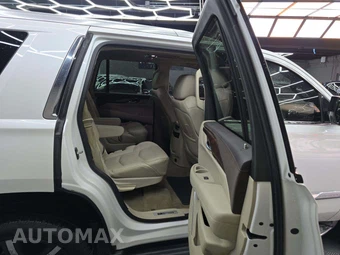 2016 Cadillac Escalade Luxury Collection 1SB - miniatura 17