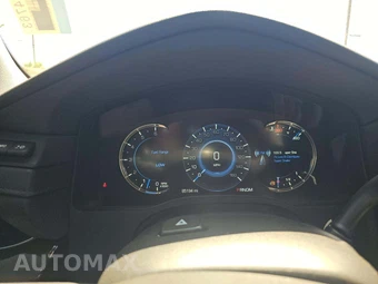 2016 Cadillac Escalade Luxury Collection 1SB - miniatura 9