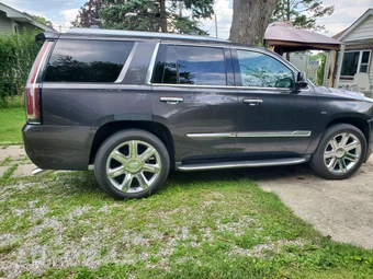 2016 Cadillac Escalade Luxury Collection 1SB - miniatura 4