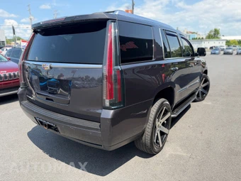 2016 Cadillac Escalade Luxury Collection 1SB - miniatura 7