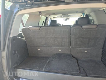 2016 Cadillac Escalade Luxury Collection 1SB - miniatura 17