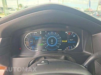 2016 Cadillac Escalade Luxury Collection 1SB - miniatura 10