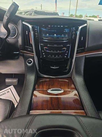 2016 Cadillac Escalade Luxury Collection 1SB - miniatura 11