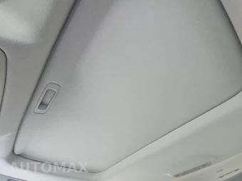 2016 Cadillac Escalade Luxury Collection 1SB - miniatura 32