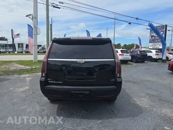 2016 Cadillac Escalade Luxury Collection 1SB - miniatura 4