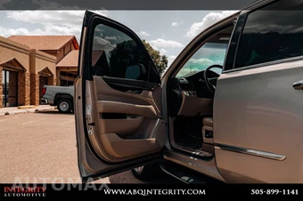 2016 Cadillac Escalade Luxury Collection 1SB - miniatura 17