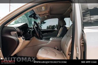 2016 Cadillac Escalade Luxury Collection 1SB - miniatura 24