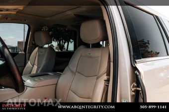 2016 Cadillac Escalade Luxury Collection 1SB - miniatura 25