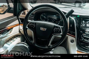 2016 Cadillac Escalade Luxury Collection 1SB - miniatura 27