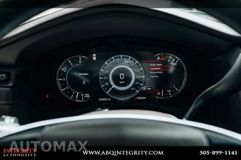 2016 Cadillac Escalade Luxury Collection 1SB - miniatura 31
