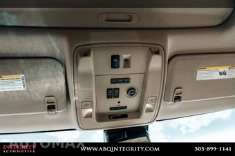 2016 Cadillac Escalade Luxury Collection 1SB - miniatura 41