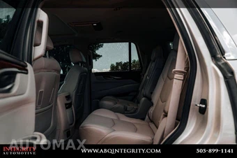 2016 Cadillac Escalade Luxury Collection 1SB - miniatura 45