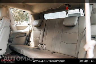2016 Cadillac Escalade Luxury Collection 1SB - miniatura 47