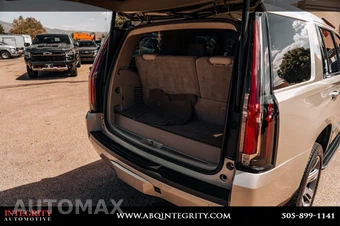 2016 Cadillac Escalade Luxury Collection 1SB - miniatura 50