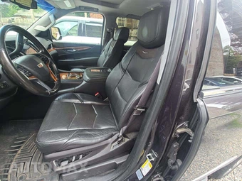 2016 Cadillac Escalade Luxury Collection 1SB - miniatura 6