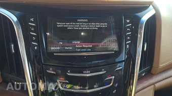 2016 Cadillac Escalade Platinum 1SD - miniatura 22