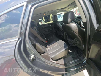2016 Cadillac SRX Luxury Collection 1SB – miniatura 13