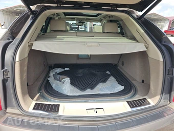 2016 Cadillac SRX Luxury Collection 1SB – miniatura 16