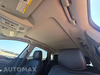 2016 Cadillac SRX Luxury Collection – miniatura 8