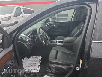 2016 Cadillac SRX Performance Collection 1SD – miniatura 13