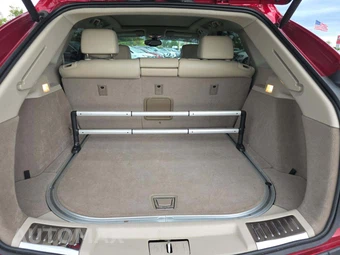 2016 Cadillac SRX Performance Collection 1SD – miniatura 11