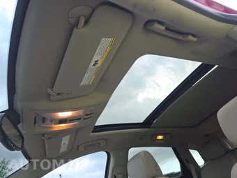 2016 Cadillac SRX Performance Collection 1SD – miniatura 8