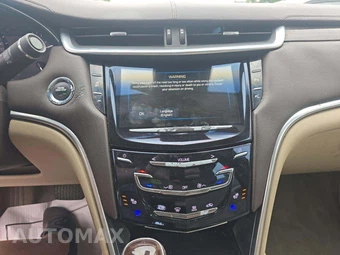 2016 Cadillac XTS Luxury Collection 1SB – miniatura 10
