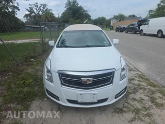 2016 Cadillac XTS Professional Coachbuilder Limousine 1SG - miniatura 2