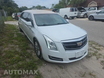 2016 Cadillac XTS Professional Coachbuilder Limousine 1SG - miniatura 3