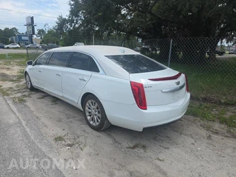 2016 Cadillac XTS Professional Coachbuilder Limousine 1SG - miniatura 6