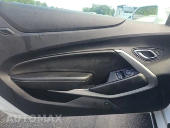 2016 Chevrolet Camaro 1LT Coupe – miniatura 9