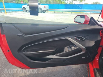 2016 Chevrolet Camaro 1LT Coupe – miniatura 9