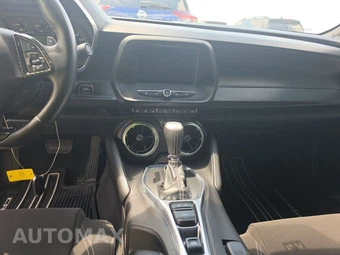 2016 Chevrolet Camaro 1LT Coupe - miniatura 11