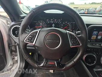 2016 Chevrolet Camaro 1SS Coupe – miniatura 10